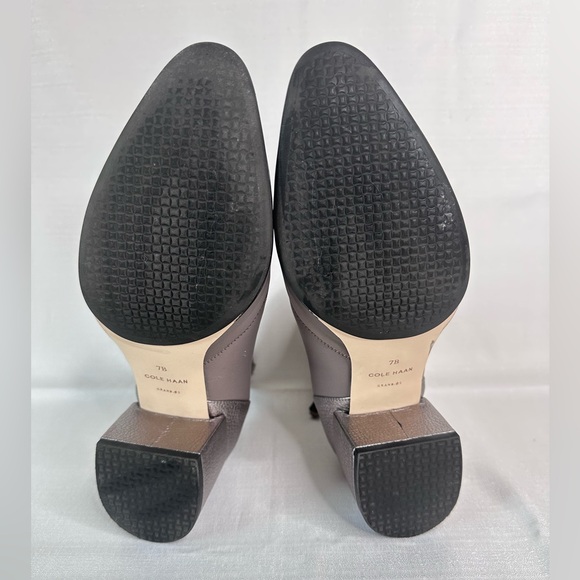 Cole Haan Women's Gray Ankle Boots Size 7 Pre-owned - Picture 9 of 16